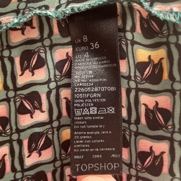 Topshop Pipe Tile Leaf Pattern Tea Dress in Green multi - Picture 7 of 7